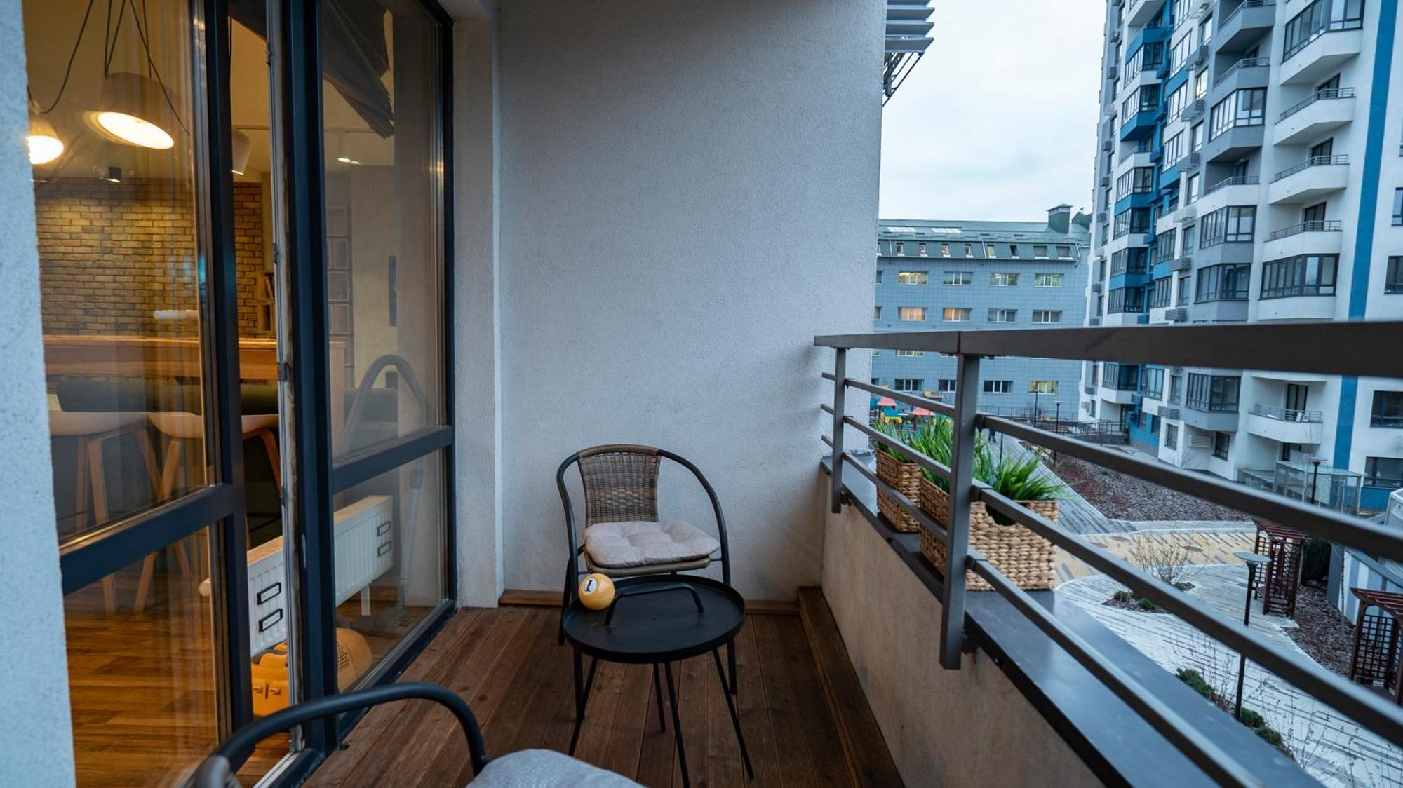 Loft Studio Near Smart Plaza Polytech, Center Київ Екстер'єр фото